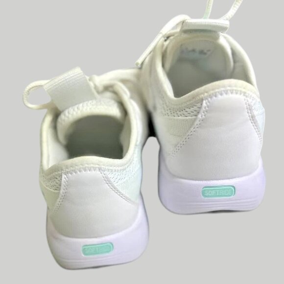 Puma Women's Sneakers Sport Size: 7.5 - Picture 3 of 6